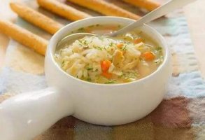 寶寶吃湯泡飯有哪些害處