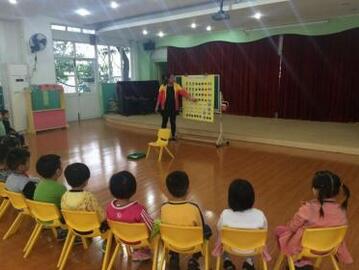 小熊走鋼絲幼兒教案