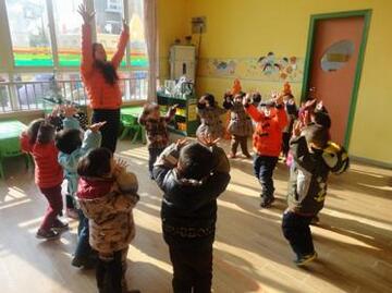 幼兒園中班有趣的小鼻子教案