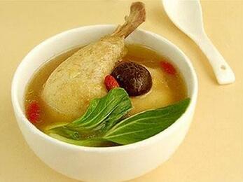 雞湯怎么燉好喝又營養(yǎng)