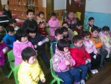 幼兒園大班草裙舞音樂教案