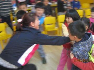 幼兒園小鯉魚躍龍門教案