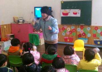 幼兒園小班寶寶要睡覺(jué)健康教案