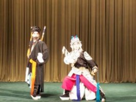秦瓊觀陣的故事和演唱稿