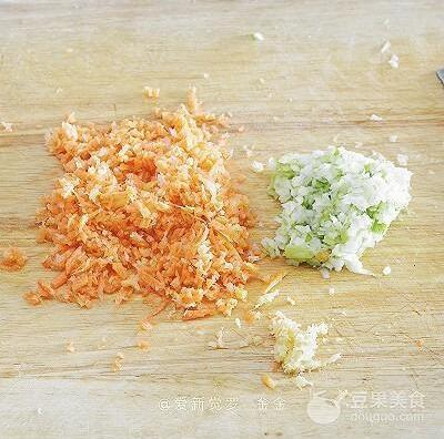 炸蘿卜丸子的做法