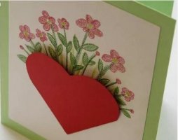 小學生手工做賀卡 教師節(jié)愛心賀卡的做法圖解