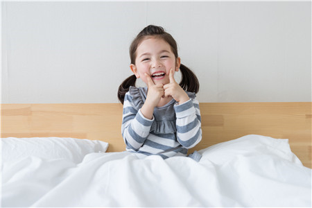 小眾有寓意女生英文名