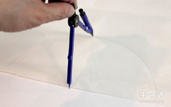 中國(guó)傳統(tǒng)扇子的手工制作方法過(guò)程圖解教程 -  www.shouyihuo.com