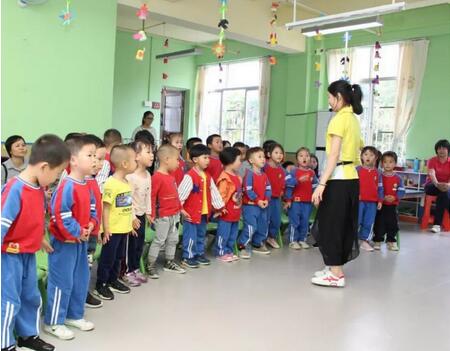 幼兒園編花籃兒歌音樂教案