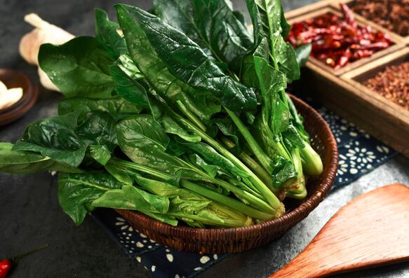 含鐵高的食物有哪些 菠菜