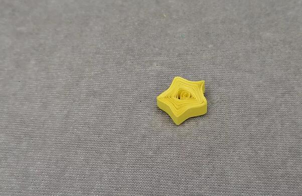 自制衍紙圣誕樹手工制作方法