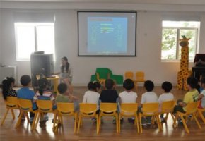 幼兒園小班《好餓的小蛇》語言教案