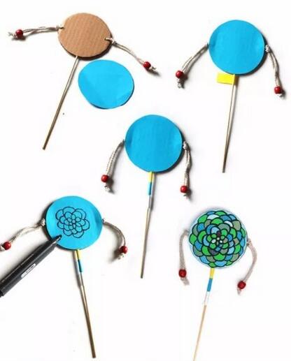 兒童手工制作玩具 用瓦楞紙自制撥浪鼓
