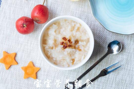 寶寶如何添加第一口輔食