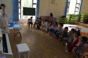 幼兒園小班好吃的花生科學(xué)教案