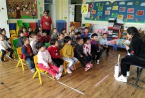 幼兒園大班數(shù)學教案《順數(shù)和倒數(shù)》