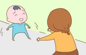 幫助寶寶怎么學(xué)走路10條建議和方法