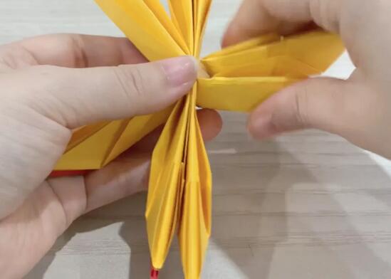 一看就會(huì)的寶蓮燈折法，簡(jiǎn)單又好看