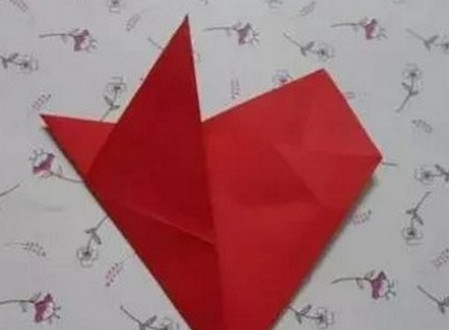 簡(jiǎn)單窗花剪紙步驟圖解