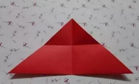 簡(jiǎn)單窗花剪紙步驟圖解
