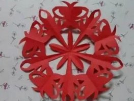 簡單窗花剪紙步驟圖解