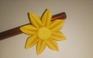 手工折紙?zhí)柣ú襟E圖解簡單
