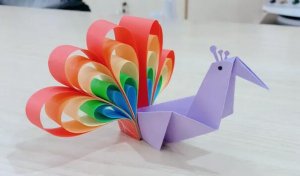 教你折只五彩斑斕的孔雀開屏