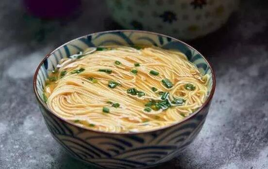 一碗陽(yáng)春面，關(guān)于它的7個(gè)秘密