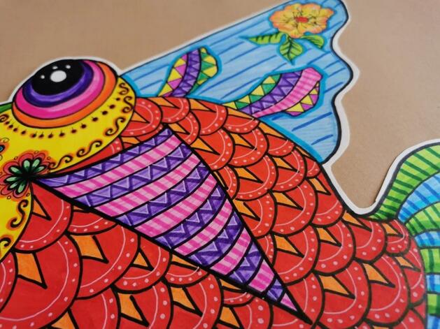 少兒美術(shù)兒童畫作品《風箏》