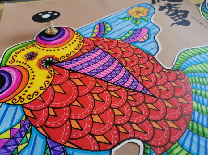少兒美術(shù)兒童畫作品《風箏》