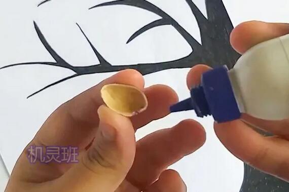 廢物利用手工制作 開心果殼粘貼畫樹