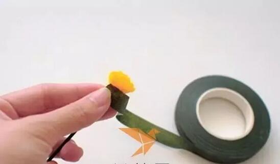 清新的小雛菊紙藝花制作教程