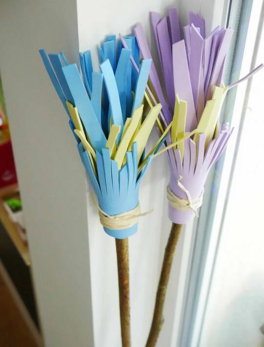 勞動(dòng)節(jié)不織布手工制作《掃把》