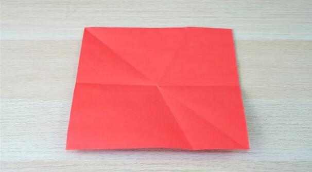 紅色五角星怎么折剪