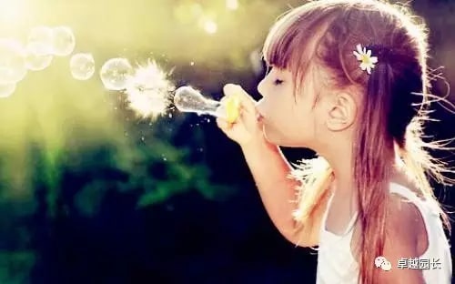夏天里的兒童戶外游戲，竟然可以這樣玩