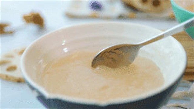藕粉雪梨銀耳羹的做法 八個(gè)月寶寶輔食食譜