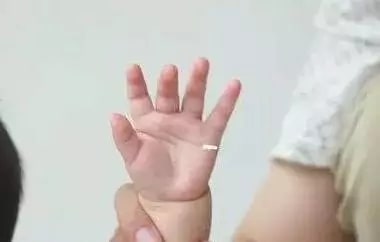 實用的小兒推拿方法圖文教程