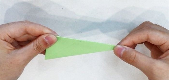 如何用紙折大樹