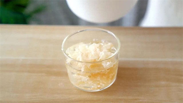 雙果銀耳羹的做法 1歲寶寶食譜