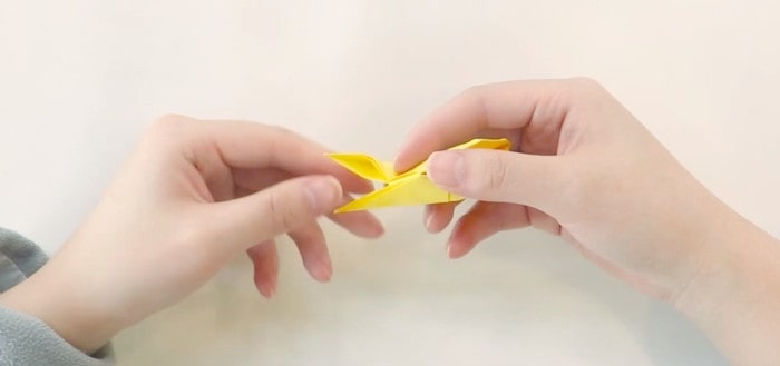 可愛的小兔子折紙怎么折