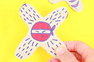 廢物利用手工紙盒子制作飛鏢