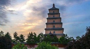 幼兒園中班教案：認(rèn)識西安的名勝古跡