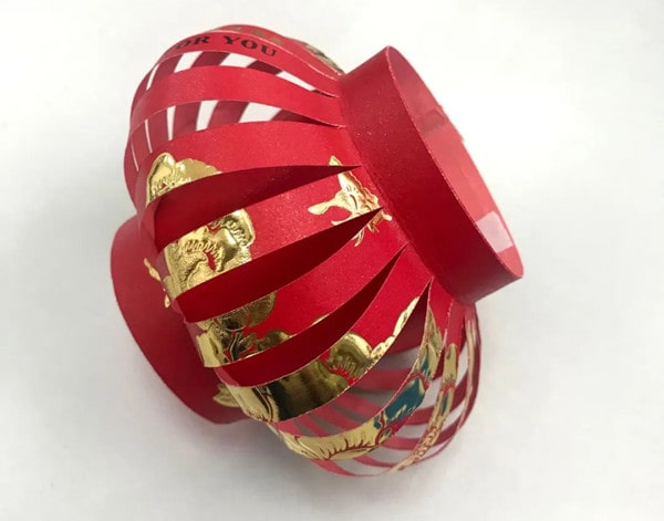 用紅包做燈籠手工制作方法