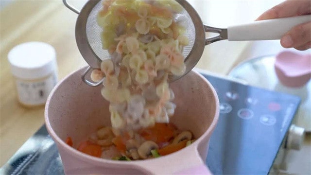 寶寶奶油蘑菇意面的做法