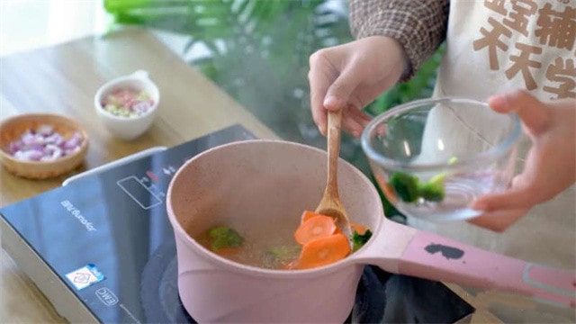 寶寶奶油蘑菇意面的做法
