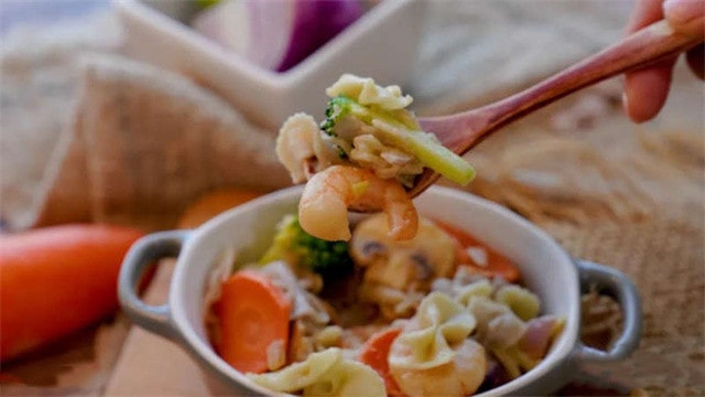 寶寶奶油蘑菇意面的做法