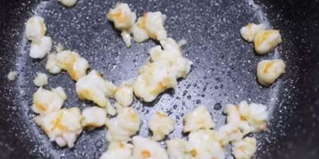 蝦仁什錦小披薩的做法