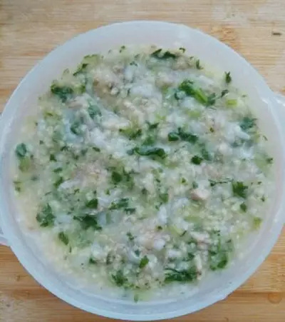 26款適合一歲內(nèi)寶寶輔食粥詳細(xì)做法