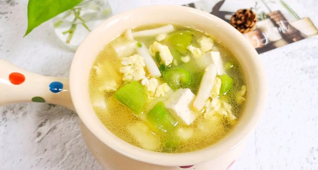 絲瓜豆腐枸杞湯