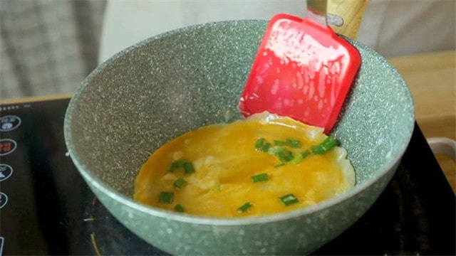 蔥花蛋餅的做法